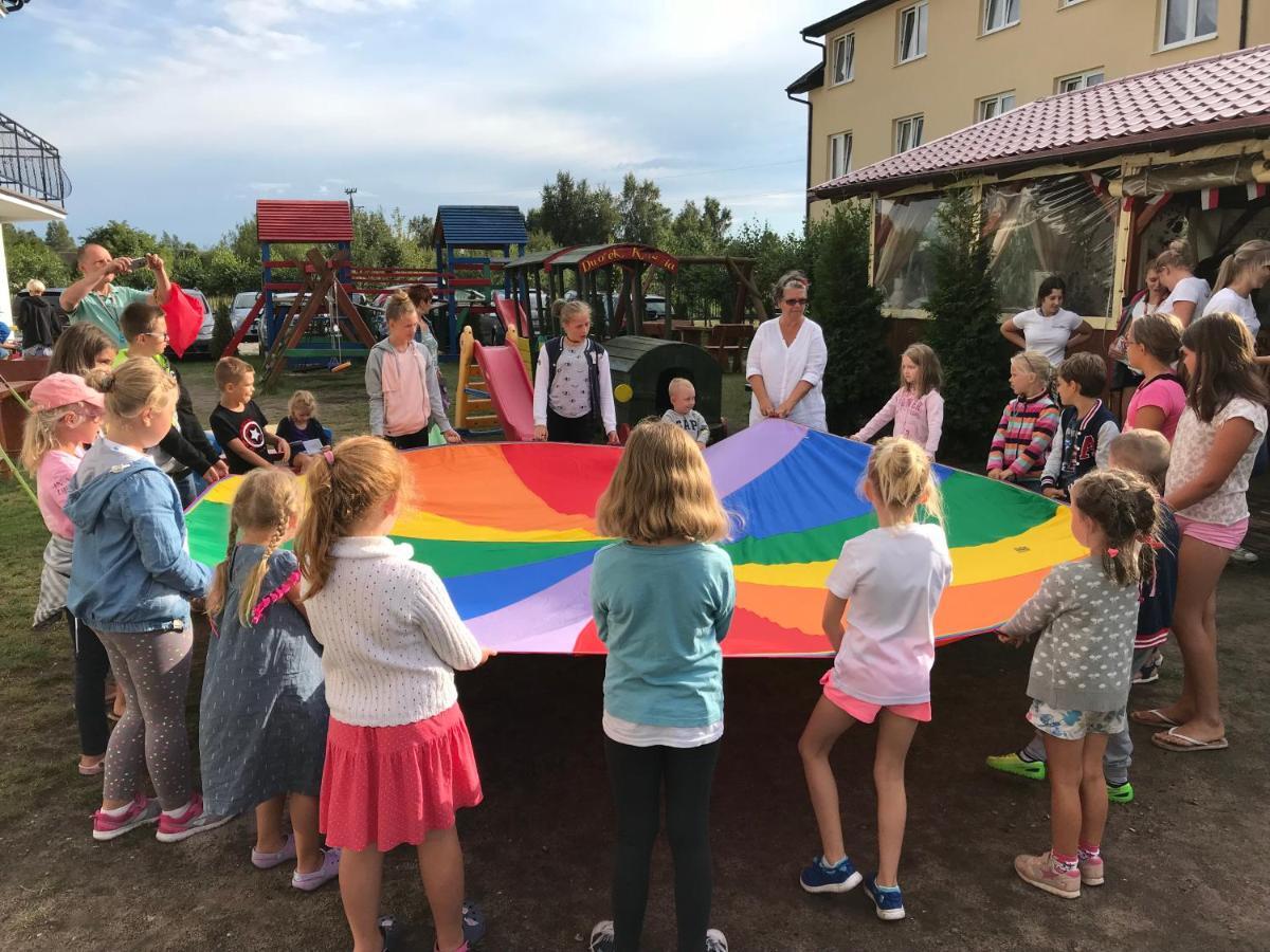 Dworek Karwia U Ewy Wiosenna 10 Dış mekan fotoğraf